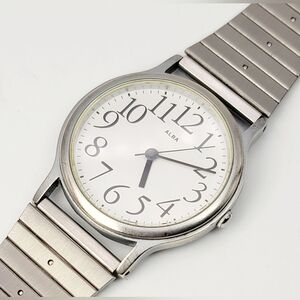 Vintage Seiko Alba Y121-K005 Quartz Watch – White Dial